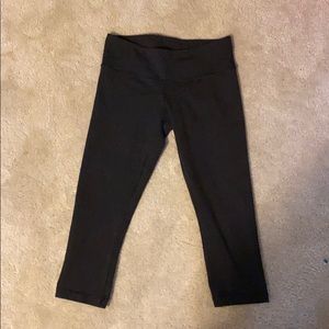 Lululemon Wunder Under Capri Leggings